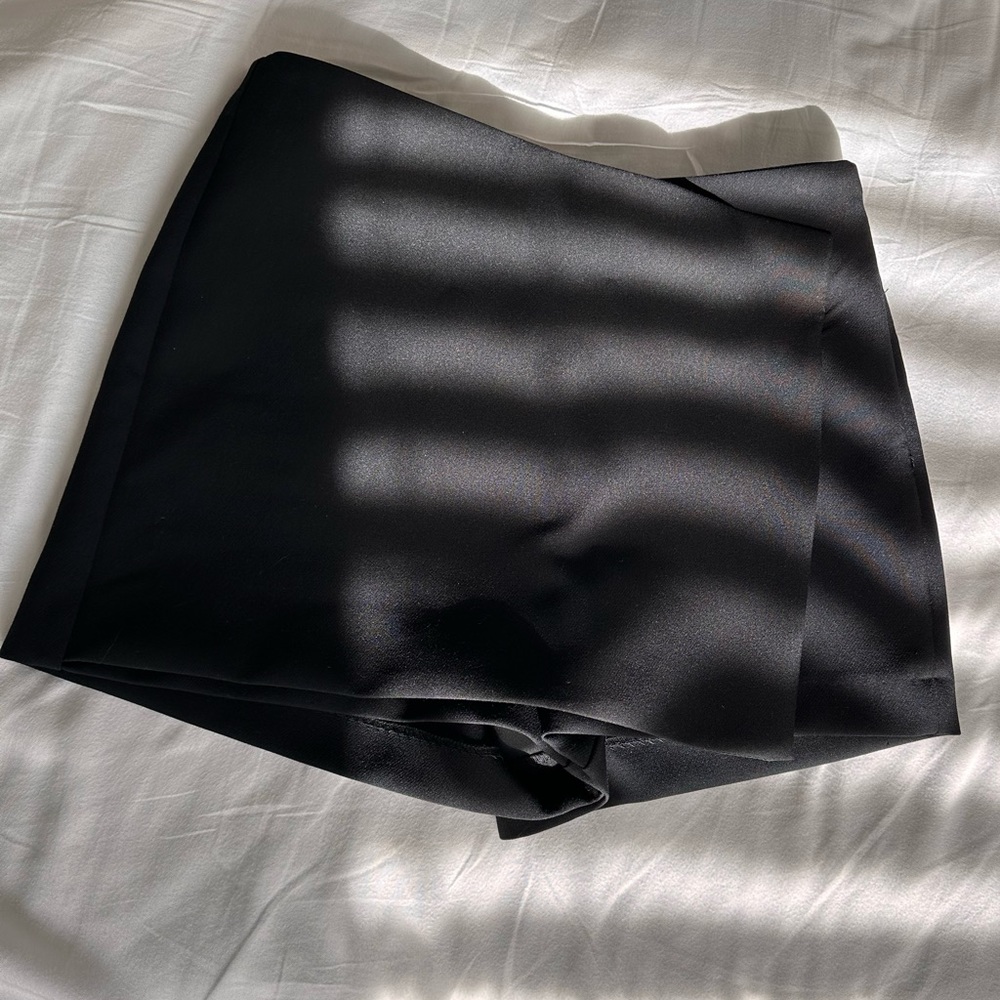 Zara Skort